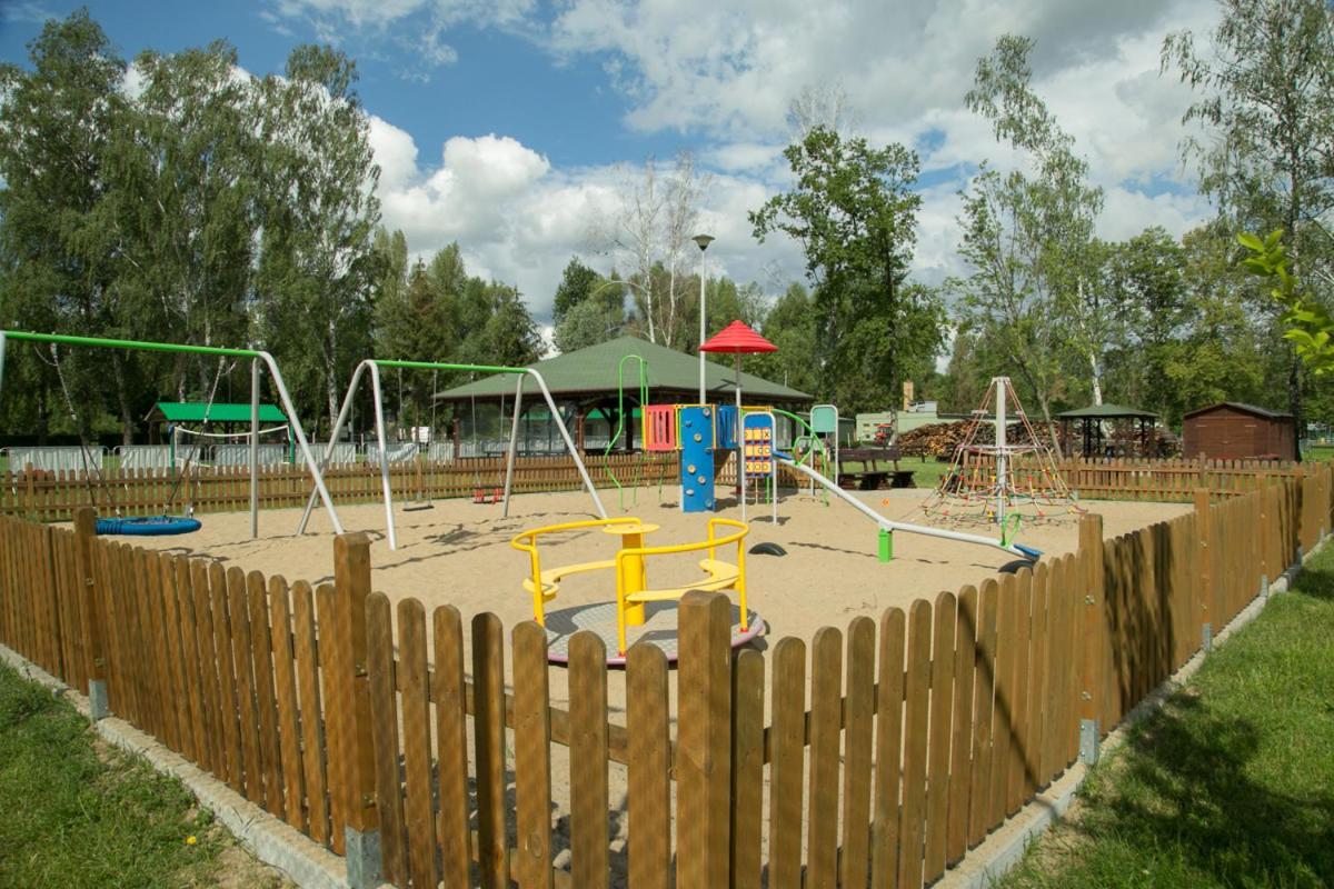 Oaza Blonie Standard - 3 * Kornik